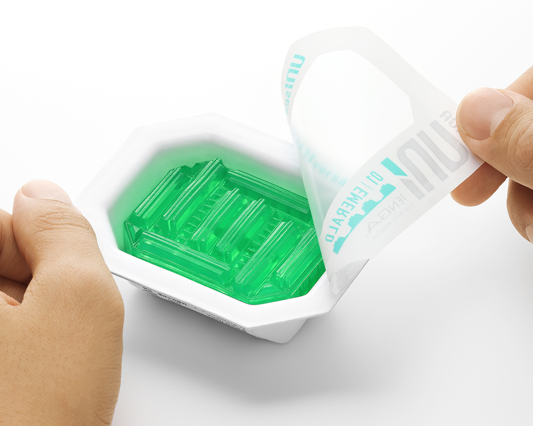 TENGA UNI EMERALD 綠寶石-SING DR