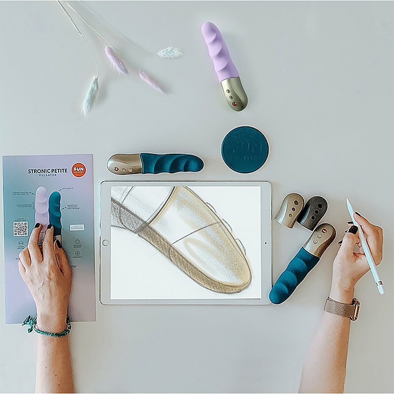 Fun Factory Stronic Petite 輕量衝擊震動棒-SING DR