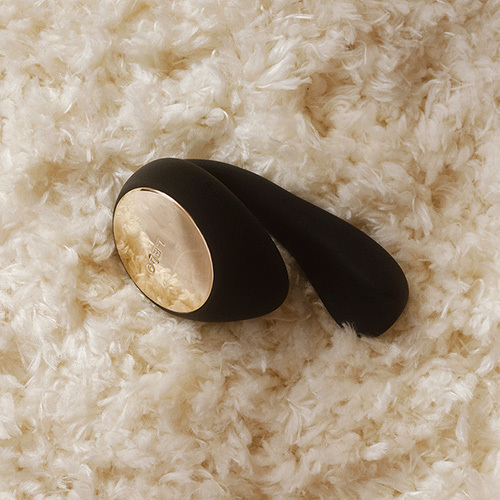 LELO IDA Wave 智能震動器，10 種震動模式，APP 遠程操控，模擬手指按摩 G 點，USB 充電，柔軟矽膠材質。