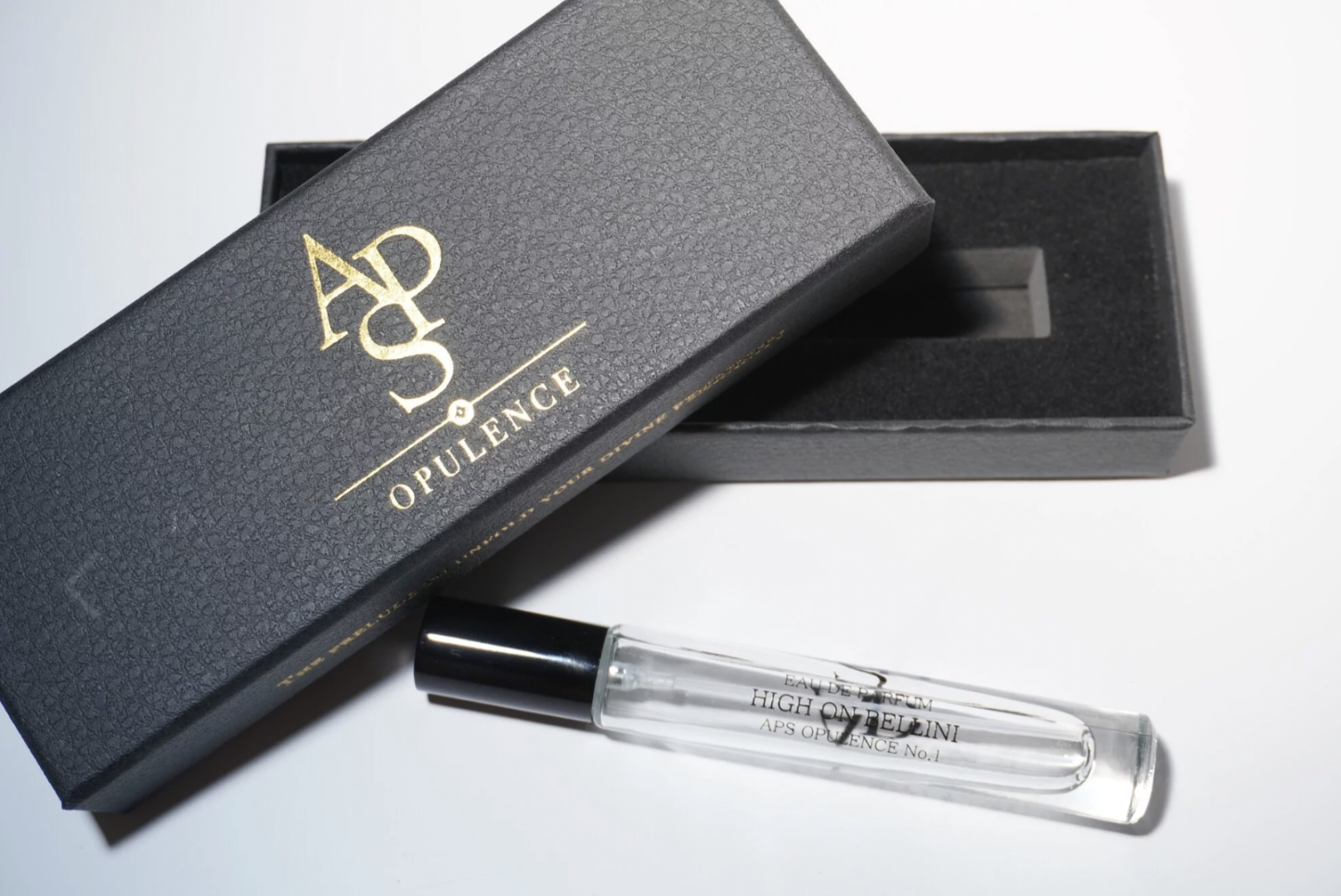 APS High on Bellini 費洛蒙香水 10ml，甜美果香與費洛蒙結合，增強異性吸引力。