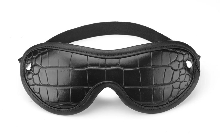 Liebe Seele Temptation 純黑誘惑套裝，豪華設計，增添BDSM約束遊戲的樂趣與靈活性。
