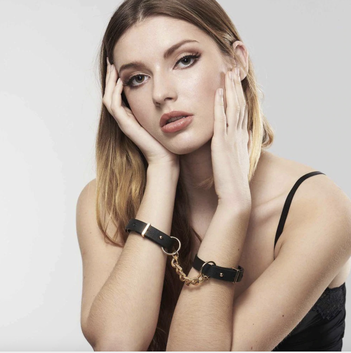 Bijoux Indiscrets Maze Thin 手銬-SING DR