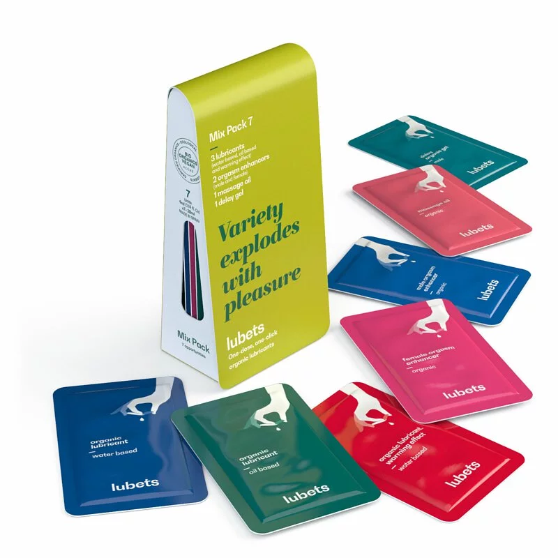 Lubets 天然有機綜合包，含潤滑液、暖感按摩油與男女性提升液，4ml x 7 片，低敏配方，pH 親膚，旅行必備。