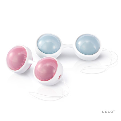 LELO Beads 縮陰球，4 顆可互換重量球體，隨身佩戴，輕柔震動，幫助增強骨盆肌肉與親密快感。