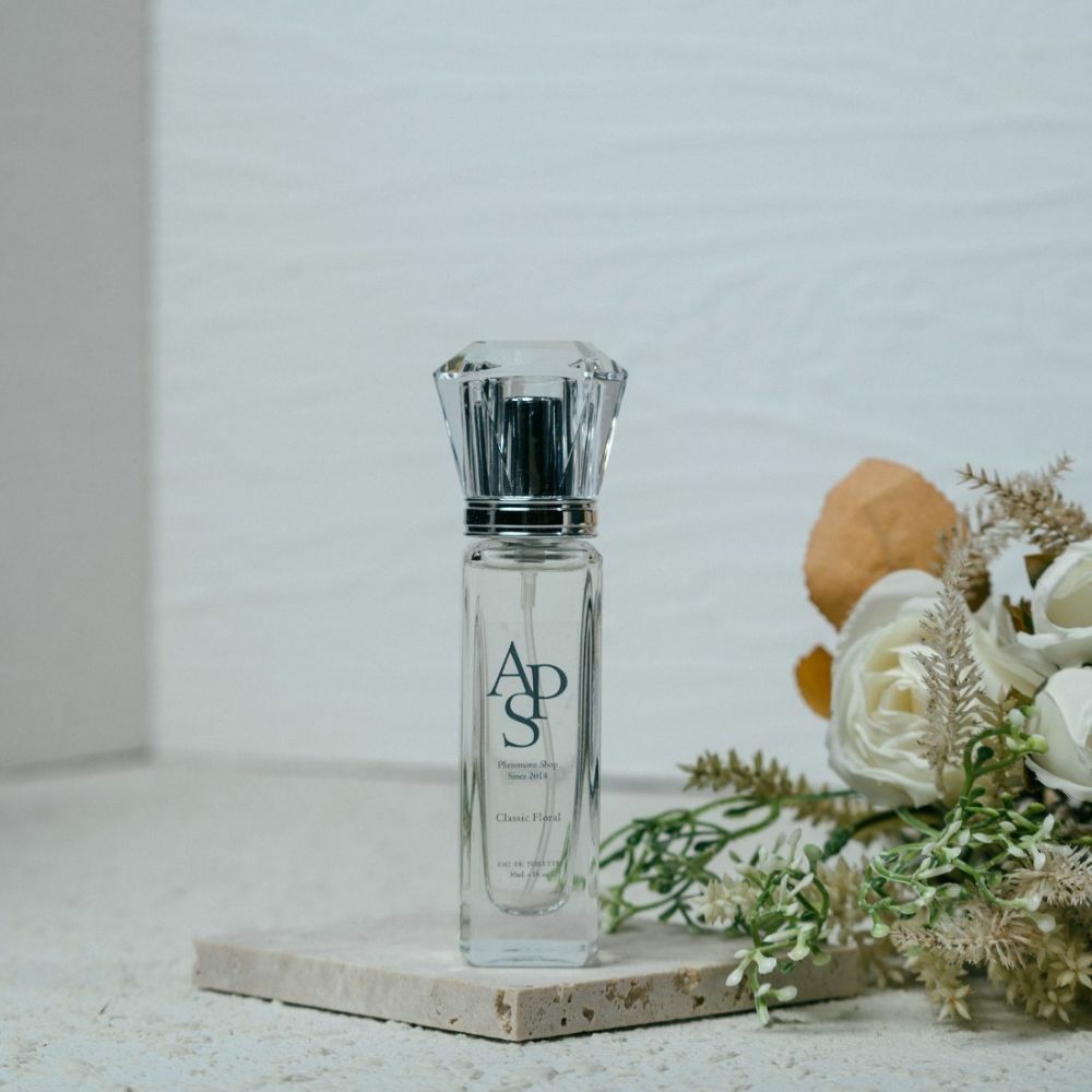 APS 費洛蒙香水 Classic Floral，融合花香與費洛蒙，提升吸引力，持久自信迷人。