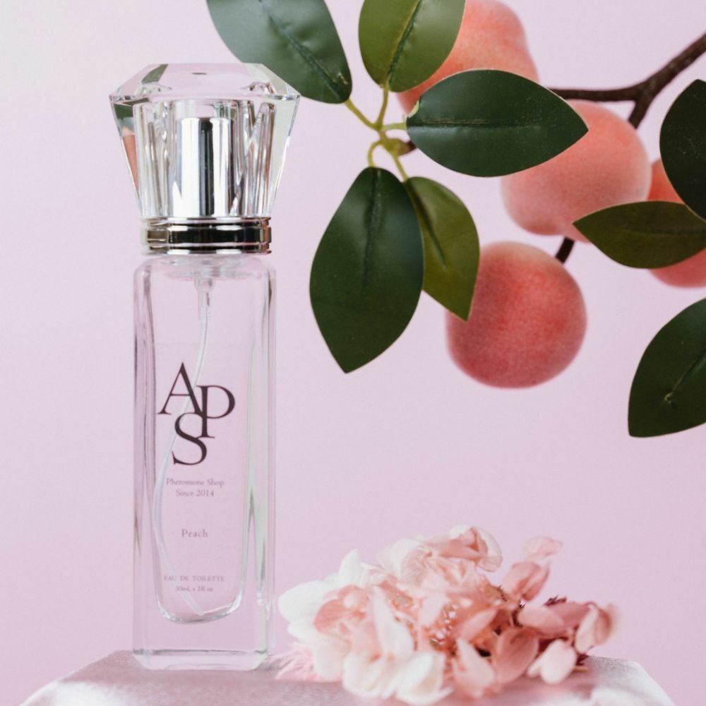 APS 費洛蒙香水 Peach，香桃香氣與費洛蒙成分，持久增強吸引力，自信倍增。