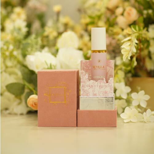 APS SCYLLA 費洛蒙護髮精華髮尾油 Bouquet Bloom，含摩洛哥堅果油與向日葵籽精華，修護髮尾，恢復光澤。