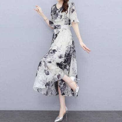 総柄プリントAラインVネック大きいサイズ半袖ワンピース