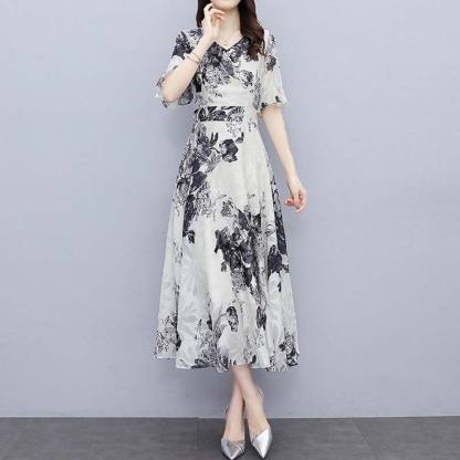 総柄プリントAラインVネック大きいサイズ半袖ワンピース