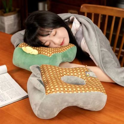 お昼寝ピロー