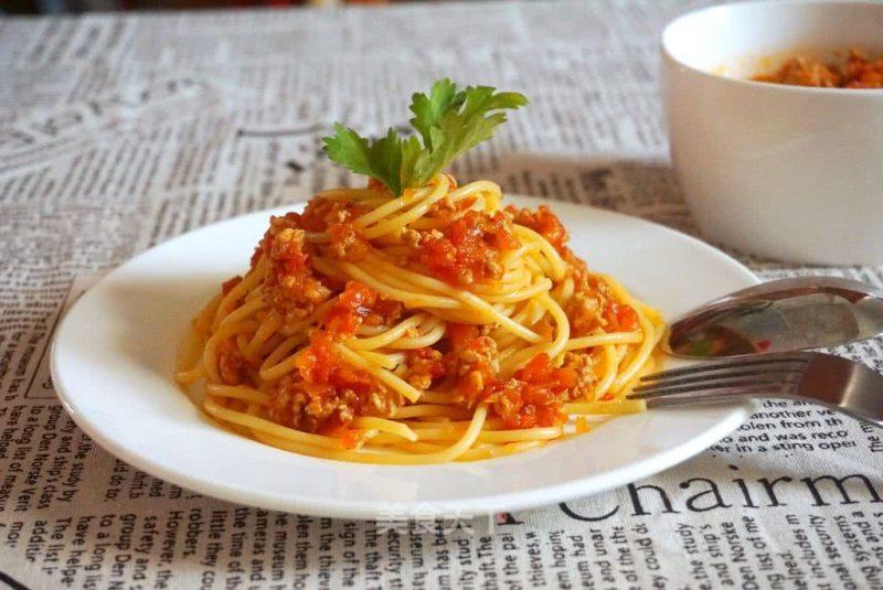 番茄炒意大利面的做法_店里番茄炒意大利面在家做|味道超级好吃_番茄炒意大利面怎么做_月亮私家烘焙的菜谱_美食天下