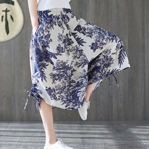 女阔腿裤 大碼寬鬆休閒燈籠褲 棉麻印花鬆緊腰短款