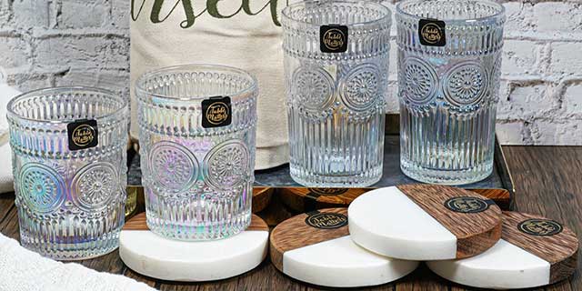 Marble and Pearl Lace Glass Set