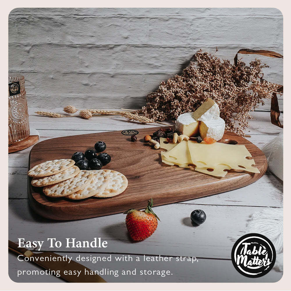 WOODE - Walnut Serving Board (Medium)