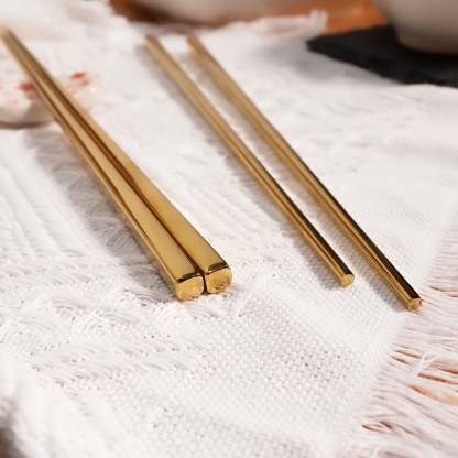 Waltz Stainless Steel Chopstick Set of 4 (Gold)