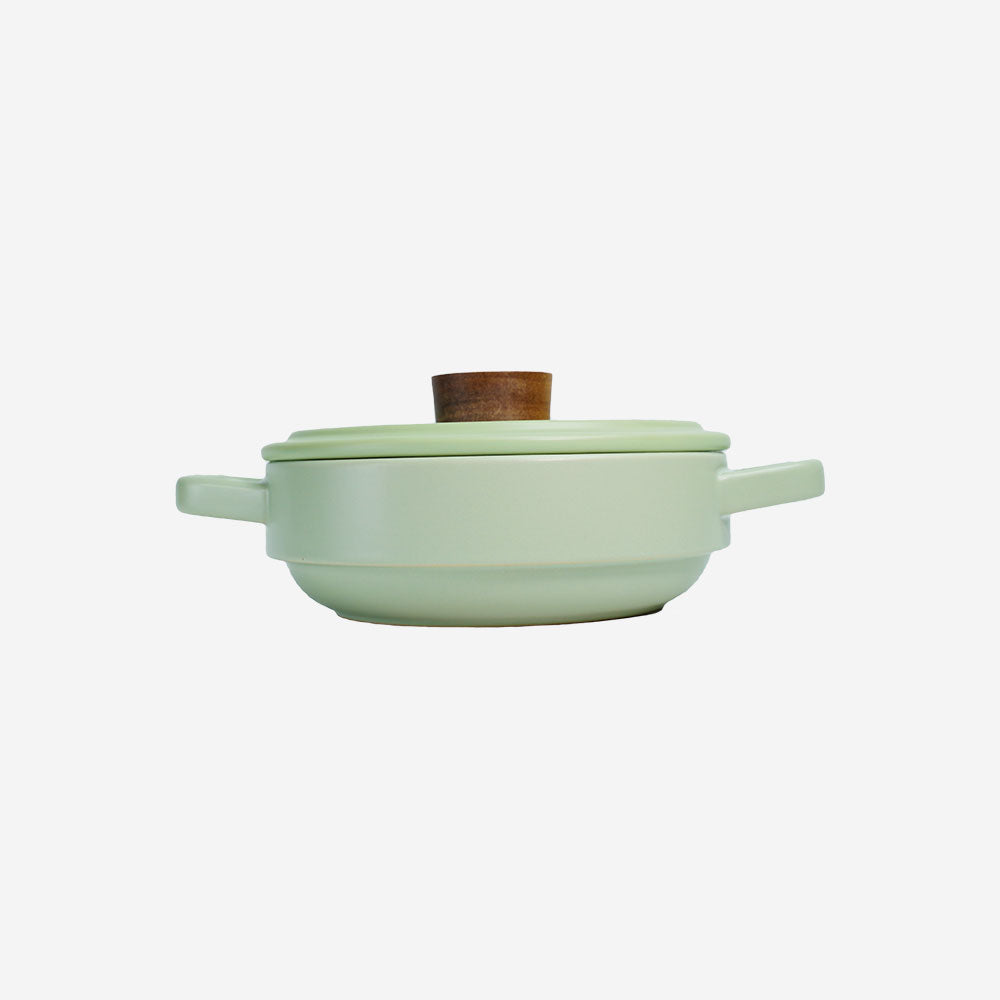 Vintage 1.35L Ceramic Cook Pot (Pastel Green)