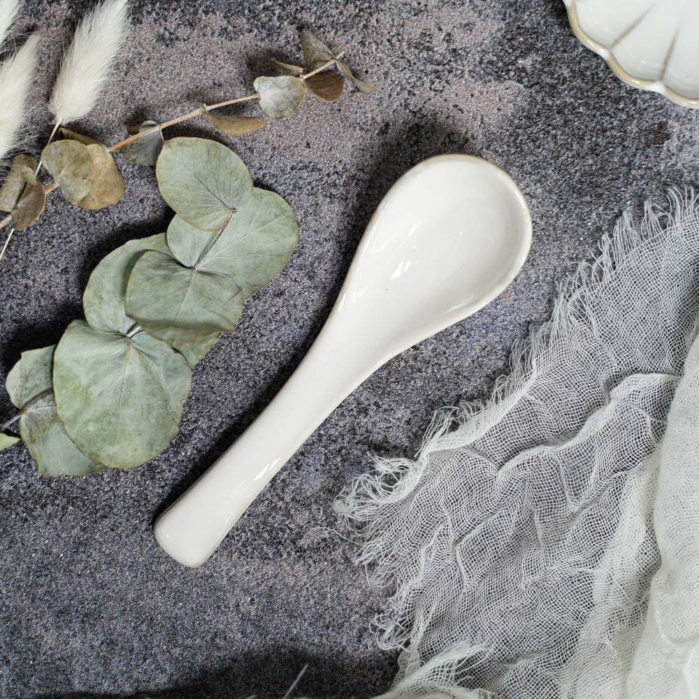 White Scallop - Spoon (Small)