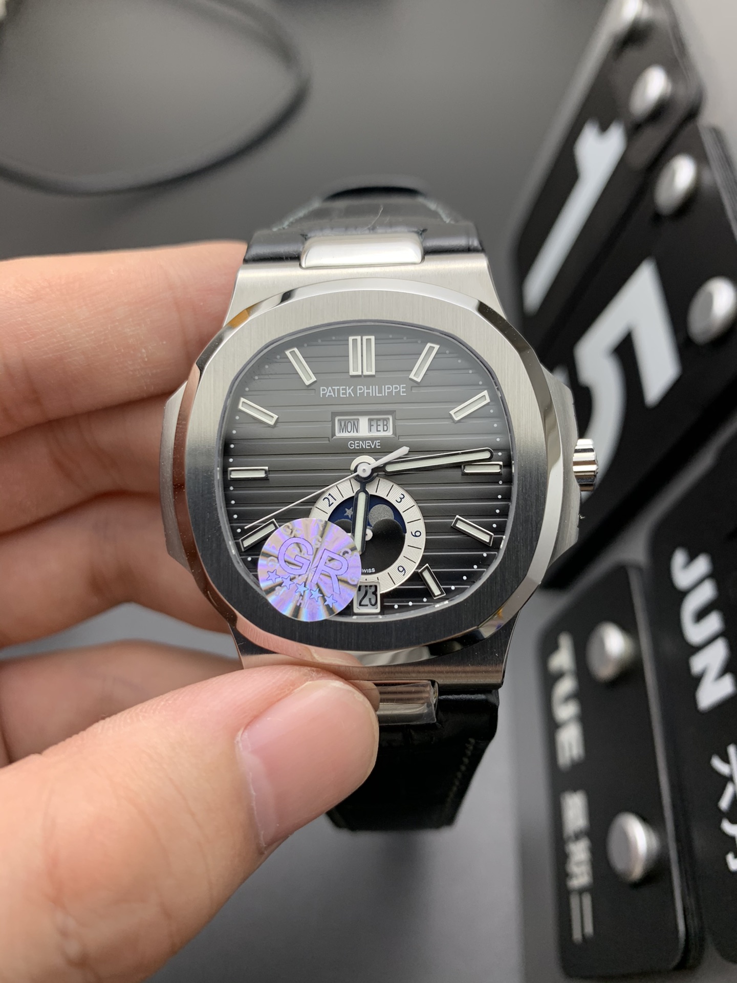 PATEK PHILIPPE_114