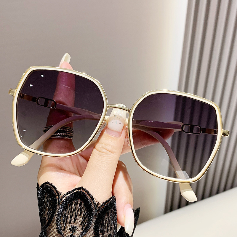 UV protection large frame thin polarized sunglasses