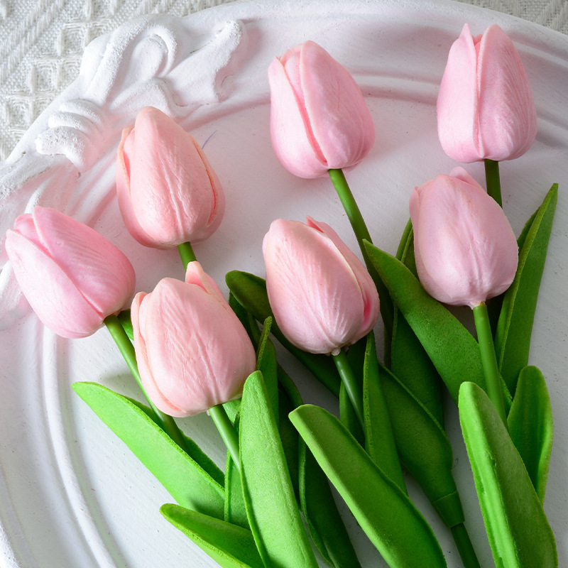 Outdoor Artificial Tulip Flowers - 1 Bundle Of 7 PCS