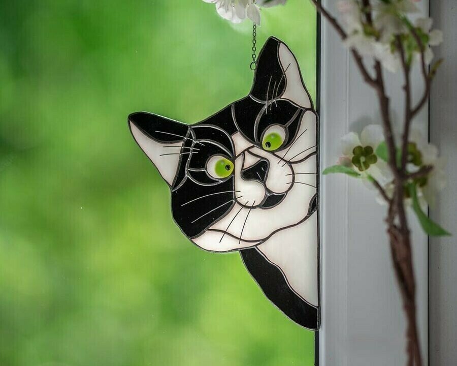 Handmade Stain glass cat suncatcher for window