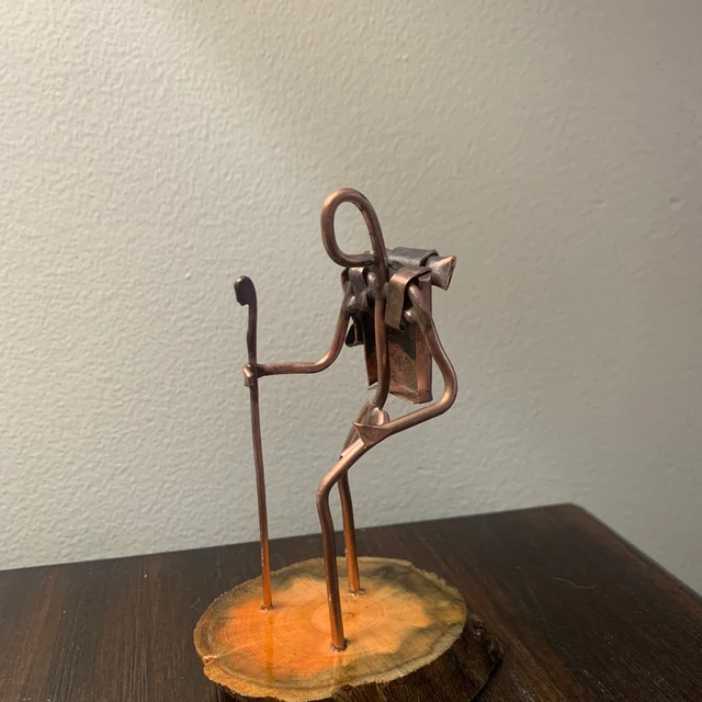 ✨🎁Hiking Metal Art Figurine