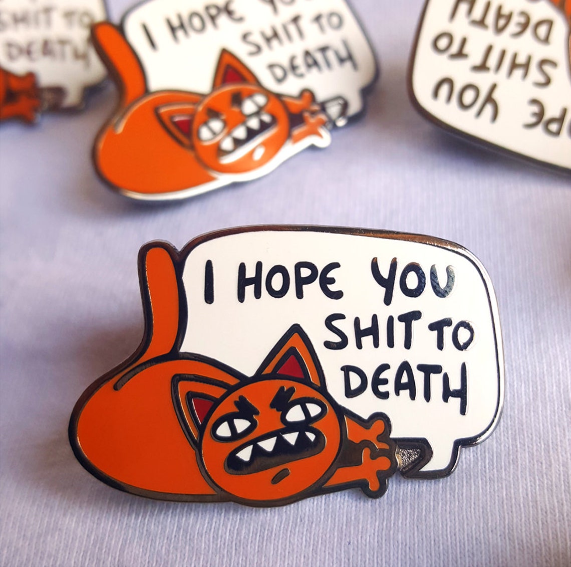 Shitty Kitties 恶臭喵喵珐琅别针 SHIT TO DEATH 别针
