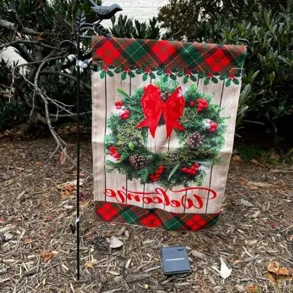 ⛄Christmas LED Garden Flag