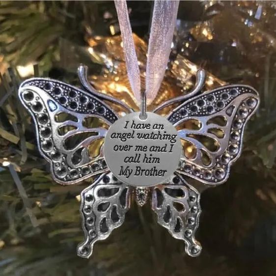 ❤️Carving Butterfly Memorial Family Pendant
