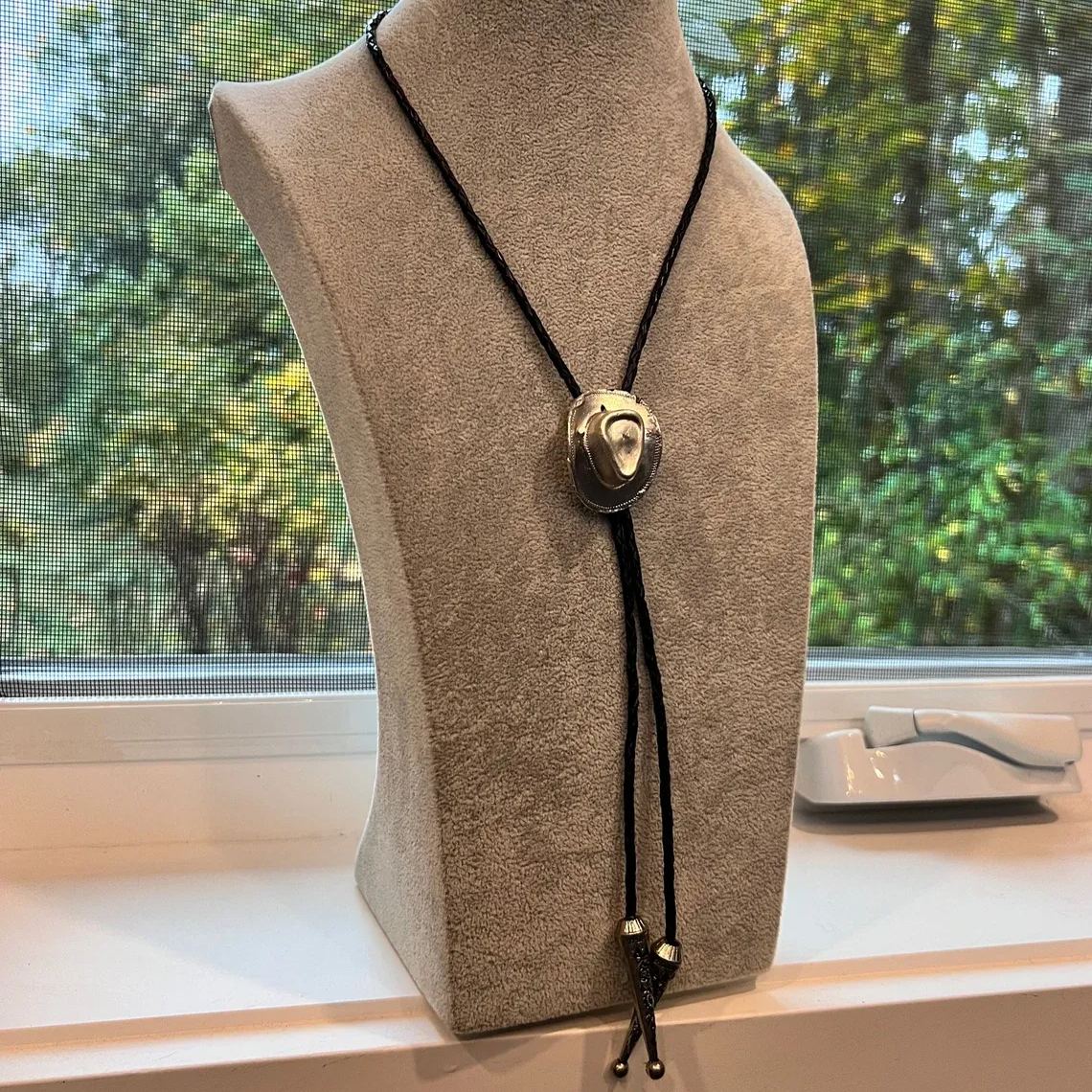 Crow Bolo Tie