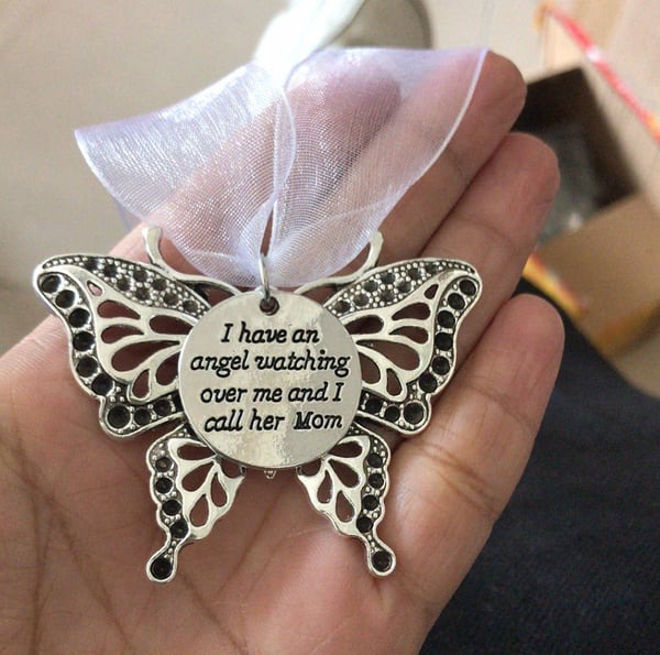 ❤️Carving Butterfly Memorial Family Pendant