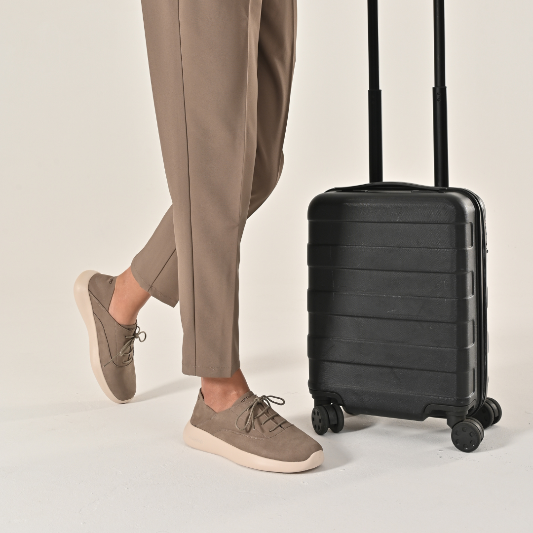 Balance Oxford Caramel Suede Travel