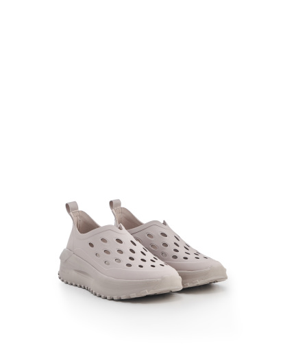 UNISEX TRAVEL FLOW SHOE