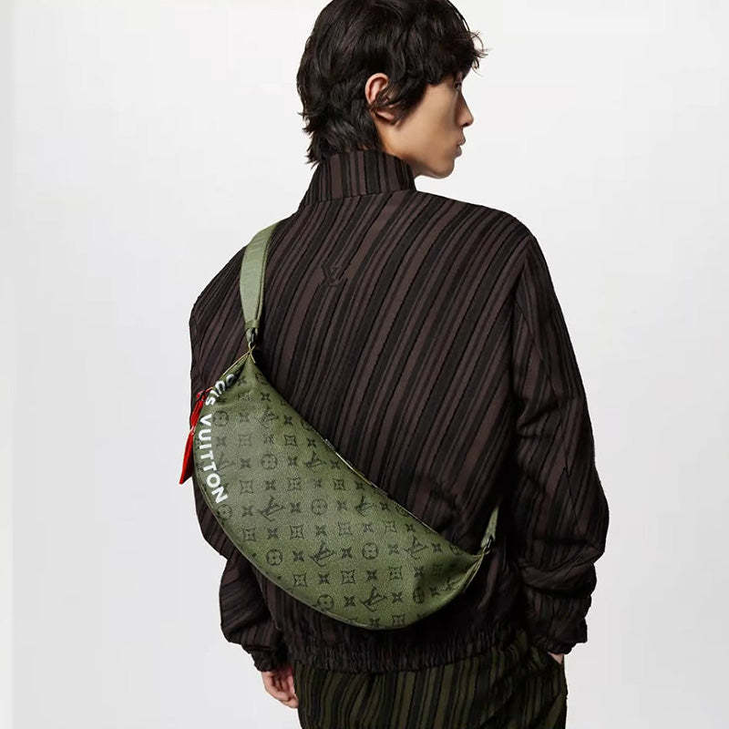 LOUIS VUITTON   秋冬の新作スタイル ハンモックバッグ Ref:  M23779