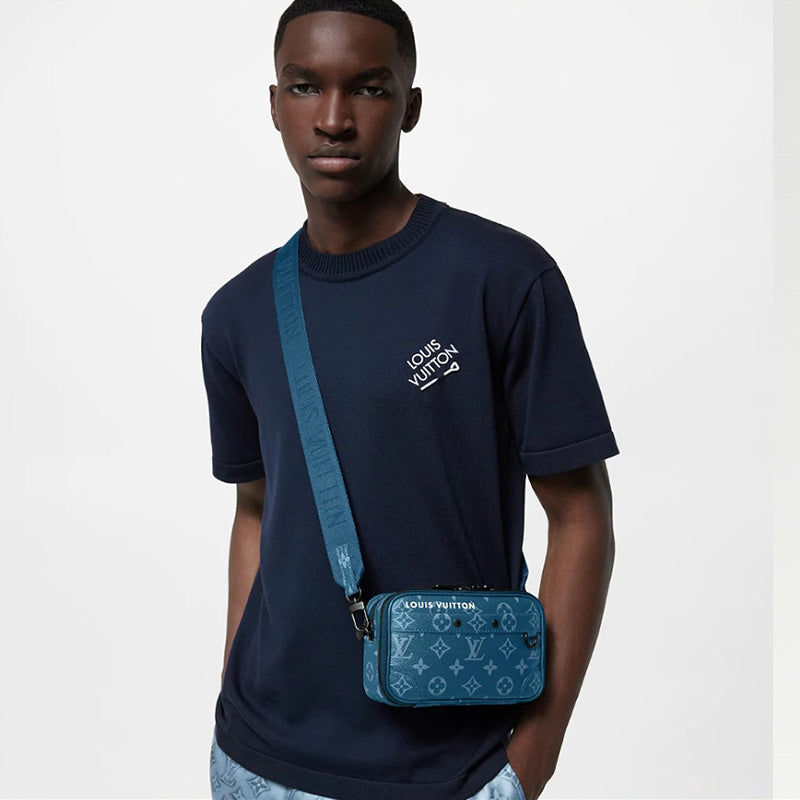 LOUIS VUITTON   秋冬の新作スタイル キーポル ナノ アルファ・ウェアラブル ウォレットPM Ref: M82801