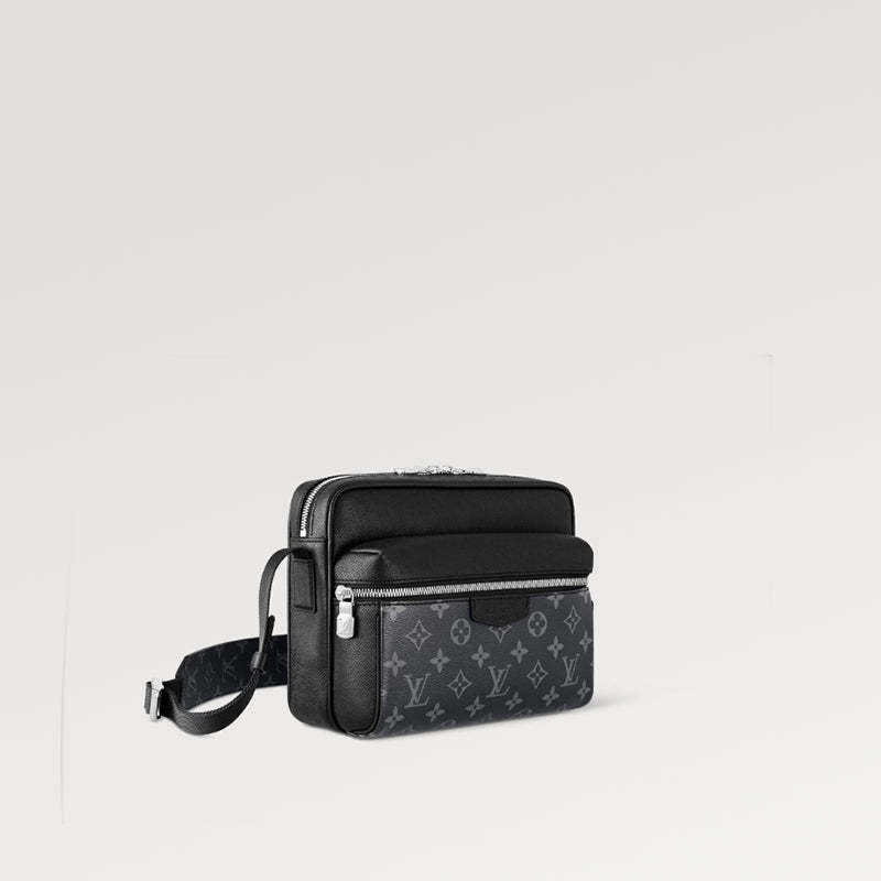 LOUIS VUITTON  秋冬の新作スタイル アウトドア・メッセンジャー PM Ref:  M30233-LOUIS VUITTON 