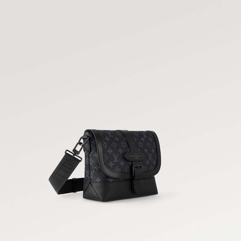 LOUIS VUITTON  秋冬の新作スタイル  ソミュール・メッセンジャーRef: M45911-LOUIS VUITTON 