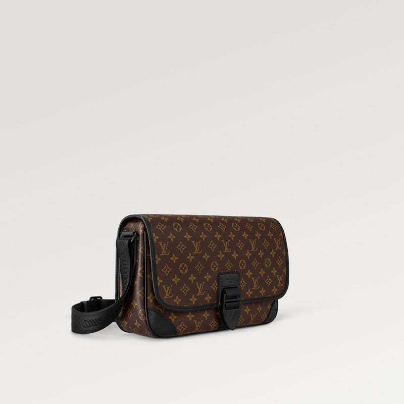 LOUIS VUITTON  秋冬の新作スタイル  アーチ―・メッセンジャーRef:  M46328