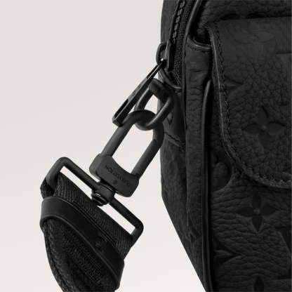 LOUIS VUITTON  秋冬の新作スタイル   Sロック・メッセンジャ一Ref:  M58489