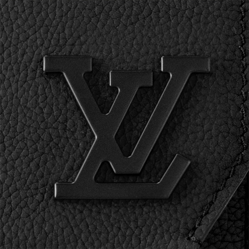 LOUIS VUITTON  秋冬の新作スタイル  パイロット・スリングバッグRef:  M23736-LOUIS VUITTON 