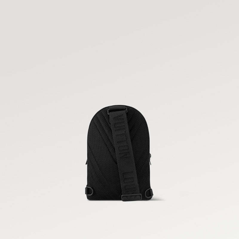 LOUIS VUITTON  秋冬の新作スタイル  パイロット・スリングバッグRef:  M23736-LOUIS VUITTON 