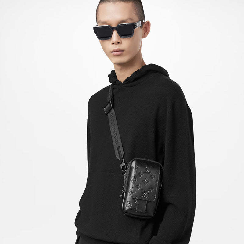 LOUIS VUITTON  秋冬の新作スタイル ダブル・フォンポーチRef:  M81323-LOUIS VUITTON 