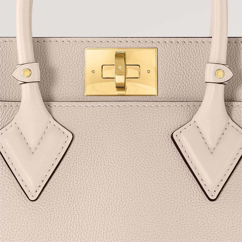 LOUIS VUITTON   秋冬の新作スタイル オンマイサイド PMRef: M57729