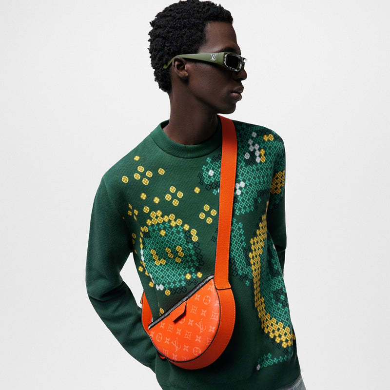 LOUIS VUITTON   春夏の新作 LV ムーン･クロスボディ Ref:M31029-LOUIS VUITTON 