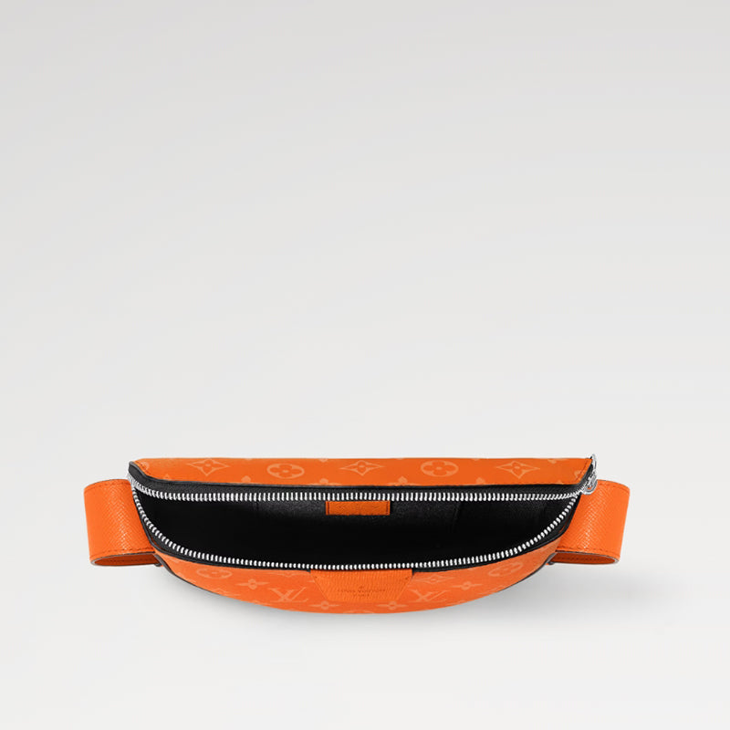 LOUIS VUITTON   春夏の新作 LV ムーン･クロスボディ Ref:M31029-LOUIS VUITTON 