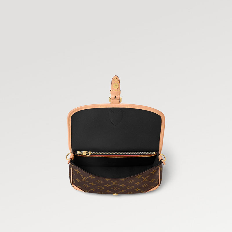 LOUIS VUITTON   春夏の新作スタイル    ディアヌ NM PM Ref: M45985-LOUIS VUITTON 