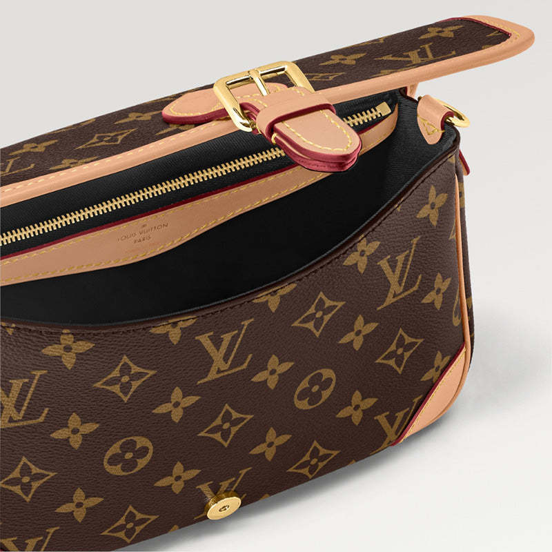 LOUIS VUITTON   春夏の新作スタイル    ディアヌ NM PM Ref: M45985-LOUIS VUITTON 