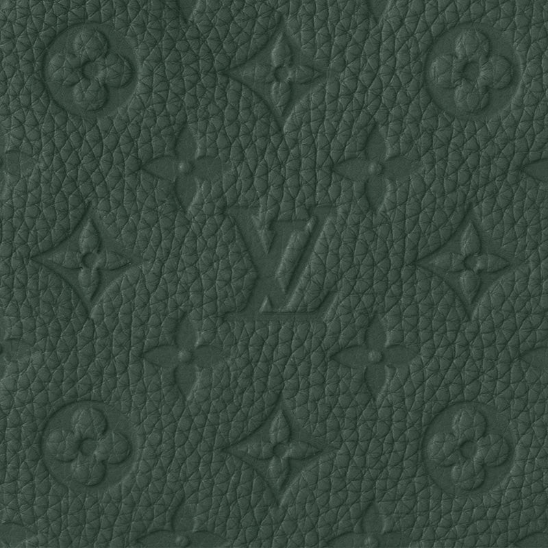 LOUIS VUITTON   春夏の新作スタイル  クリストファー MM Ref:  M24428