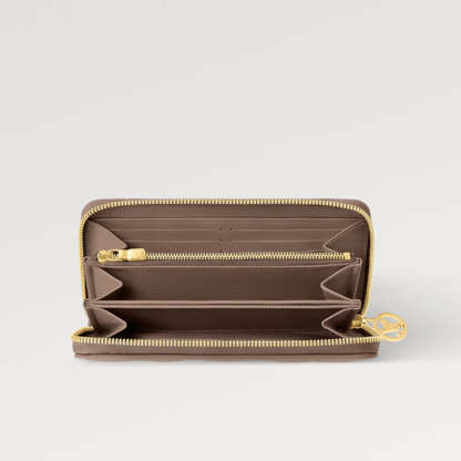 LOUIS VUITTON   春夏の新作スタイル  ジッピー･ウォレットRef: M81511-LOUIS VUITTON 