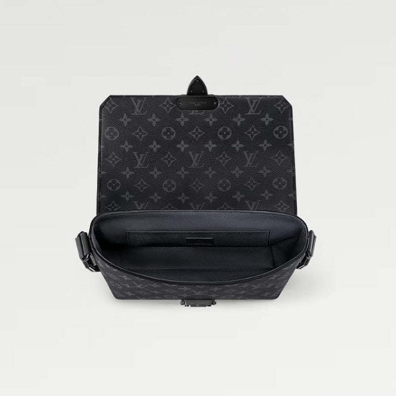 LOUIS VUITTON   秋冬の新作スタイル Sケープ・メッセンジャー Ref:M46794